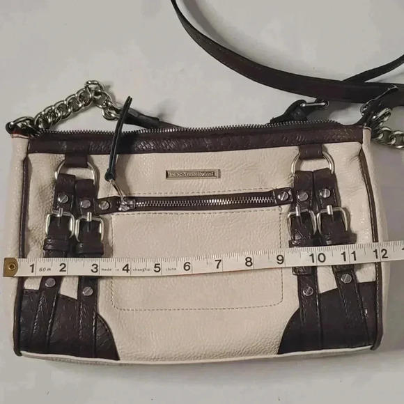 Dana Buchman 100% Pebbled Leather  Crossbody Steel Hardware Full Zip - Picture 4 of 14